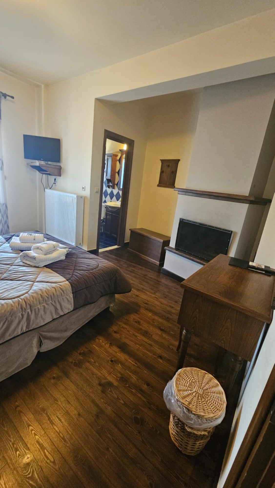Villa Virginia Hotel Voutiron Екстер'єр фото